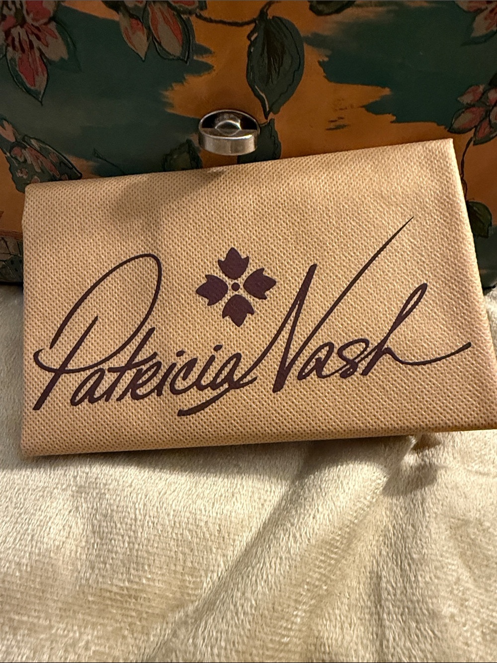 Patricia Nash “Chauny” Beautiful Girl Collection, crossbody/top handle, NWT. - Picture 10 of 12